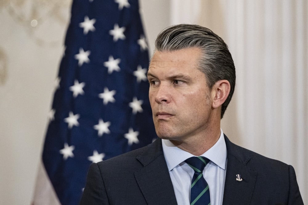Pete Hegseth Torched By Gary Peters in Fierce Showdown as Senator Says Pentagon Chief Has ‘No Strategy’ and ‘No Long-Term Plan’ to Win Iran War